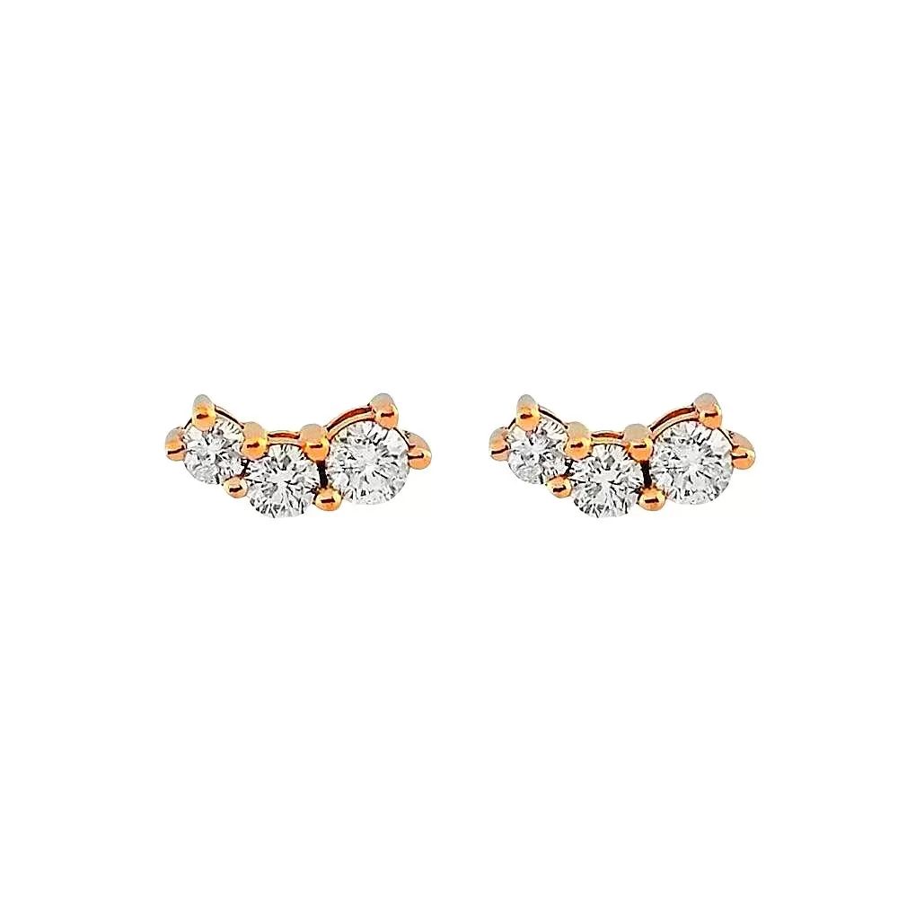 Aros en oro rosa con diamantes talla brillante.