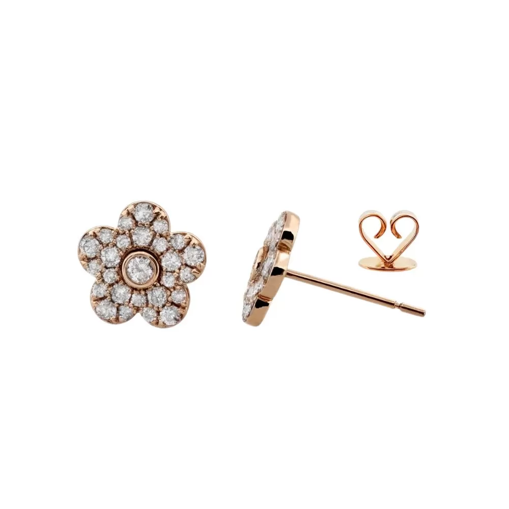 Aros en oro rosa con diamantes talla brillante.
