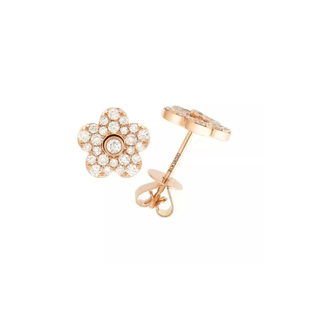 Aros en oro rosa con diamantes talla brillante.