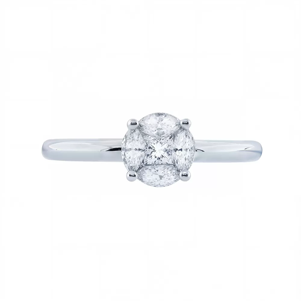 Anillo Solitario Ilusión en oro blanco con diamantes talla marquesa y princesa (Desplaza visualmente: 1.16 ct).