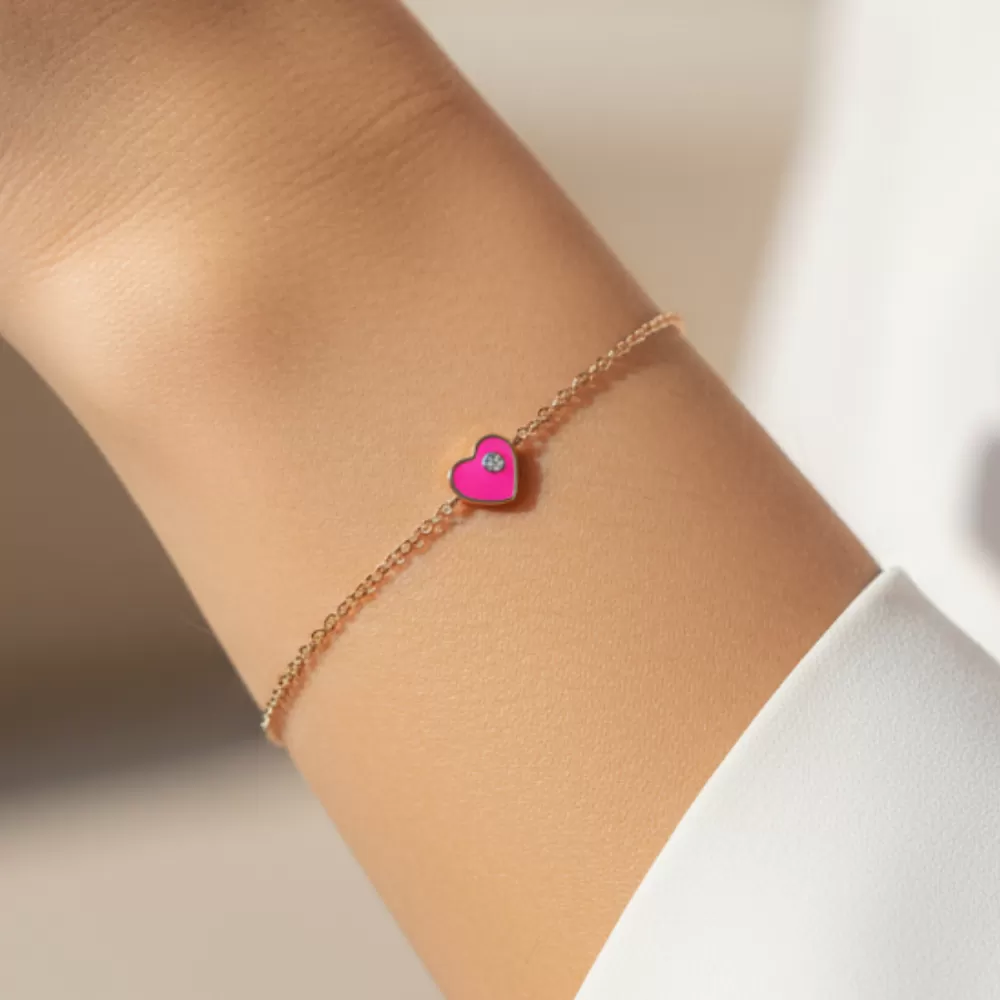 Pulsera en oro rosa con diamantes talla brillante. 