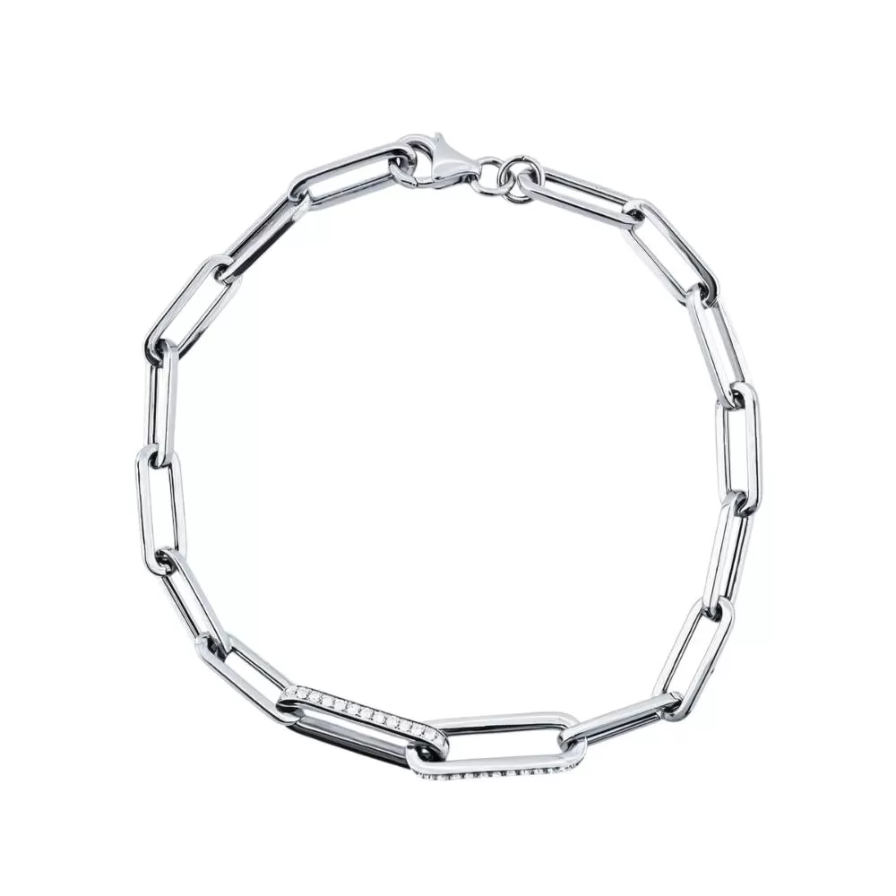 Pulsera en oro blanco con diamantes talla brillante.